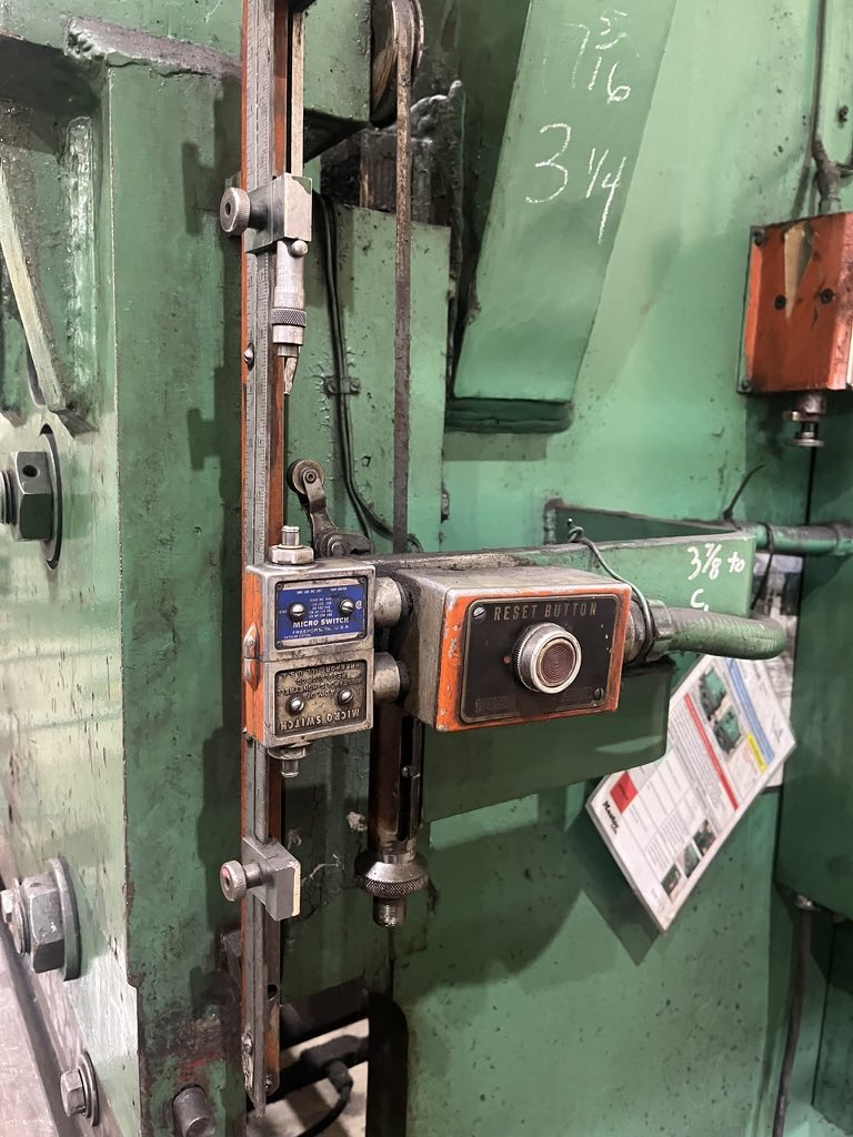 300 Ton X 12'  Pacific Model K300-12  Hydraulic Press Brake